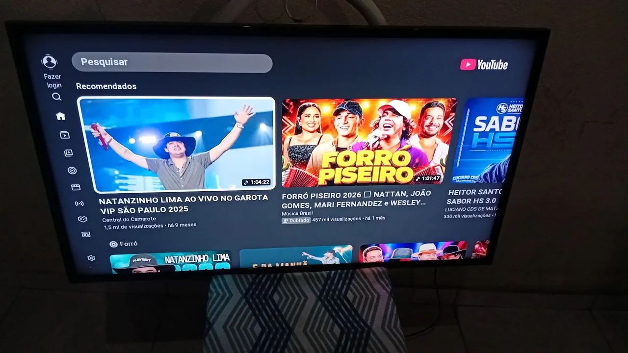 Tv smart 40 polegadas sem defeitos com controle  - Foto 2