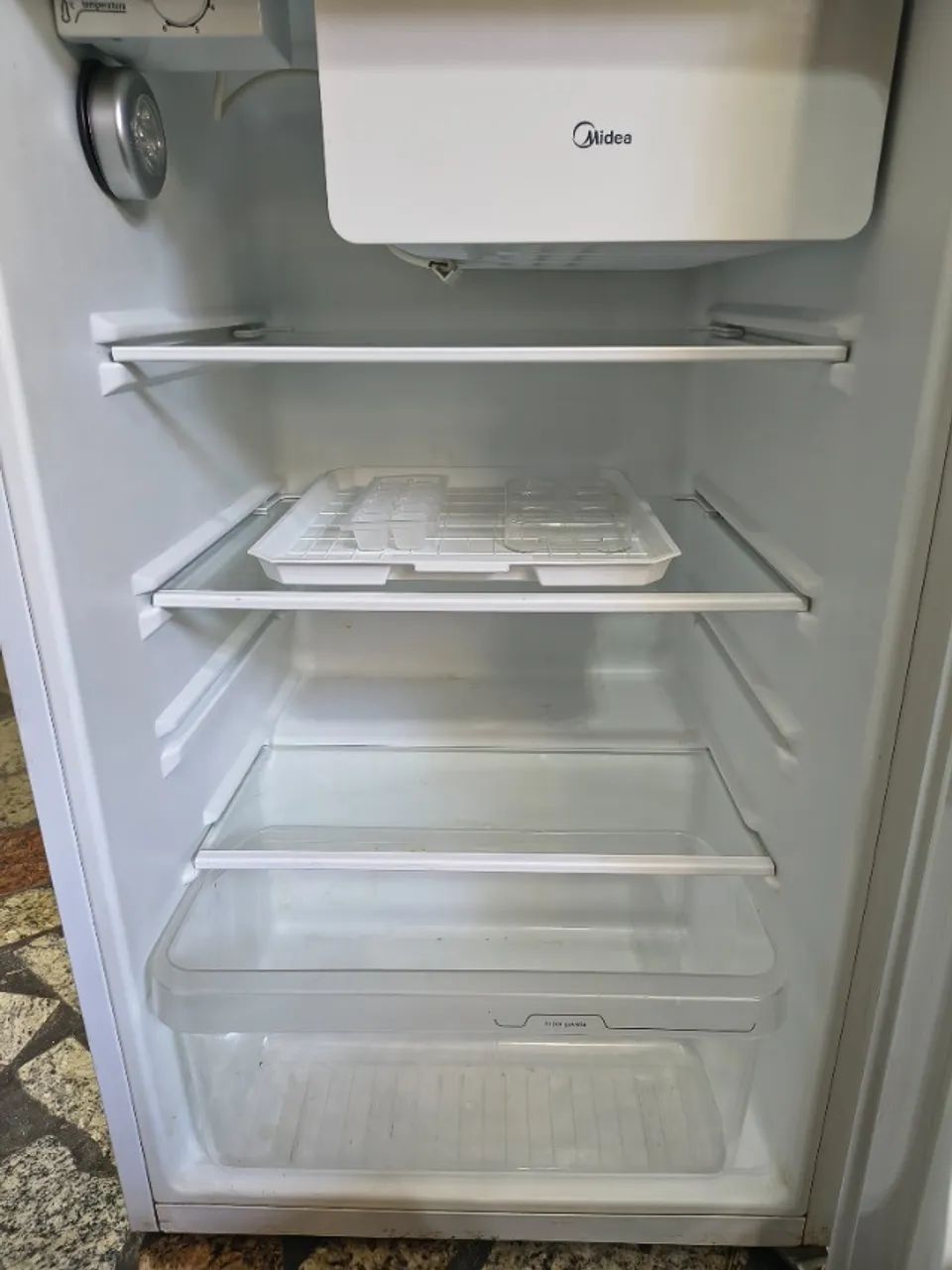 Frigobar Midea 93 litros  - Foto 4