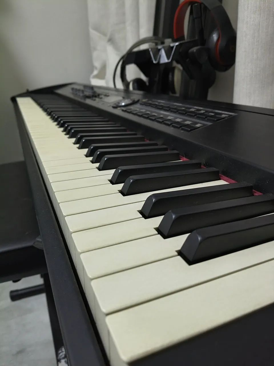 Roland -  RD 700 GX + Suporte Stay Alumínio para 2 Pianos 