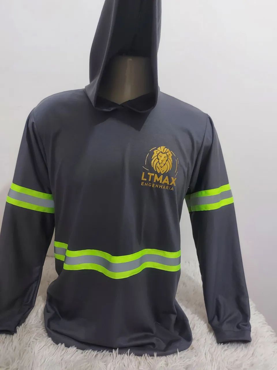 Camiseta com capuz para uniformes  - Foto 5