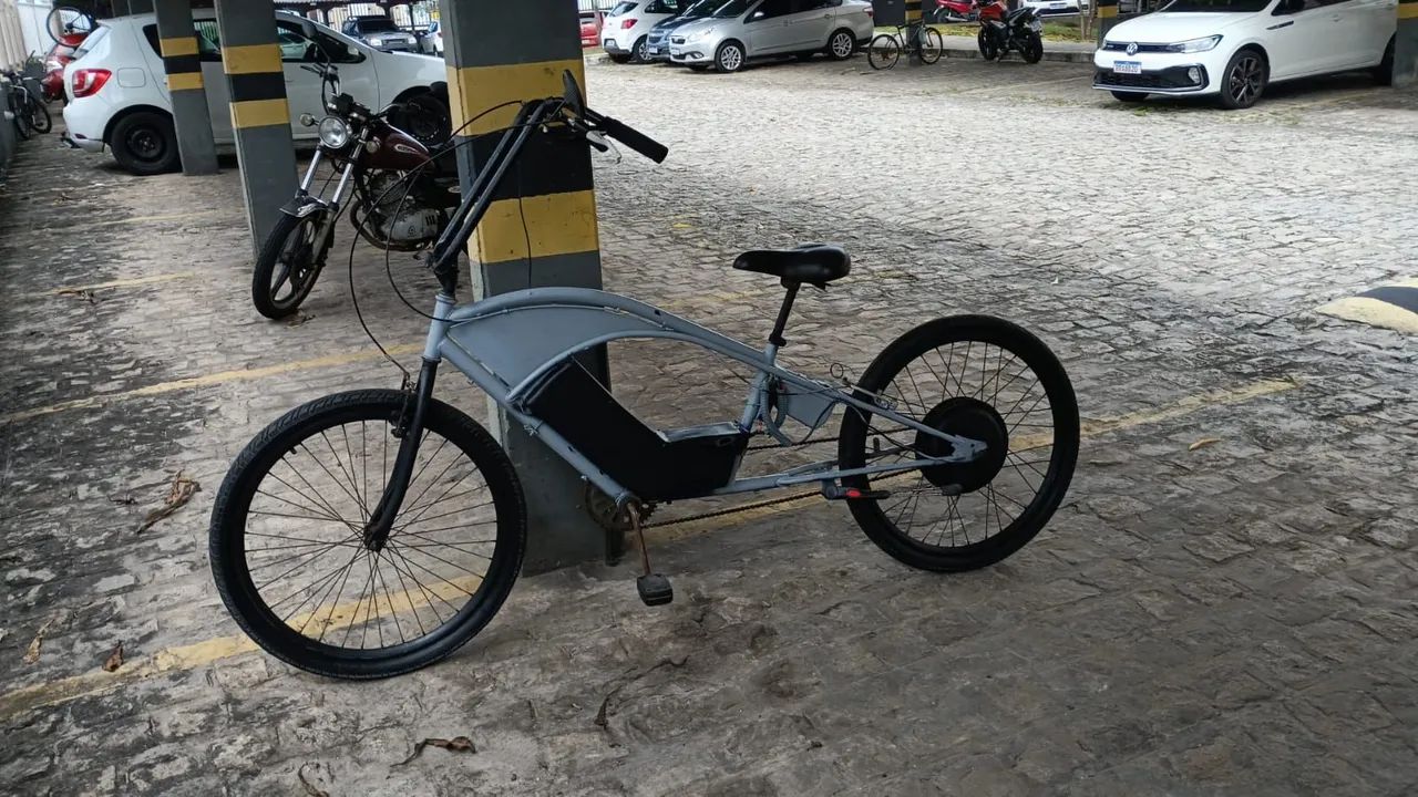 Bicicleta elétrica modelo harley