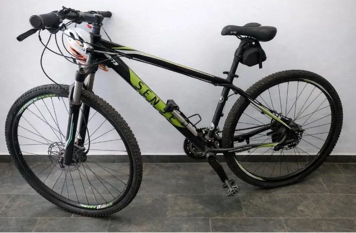 Bicicleta aro 29 com 27 marchas 