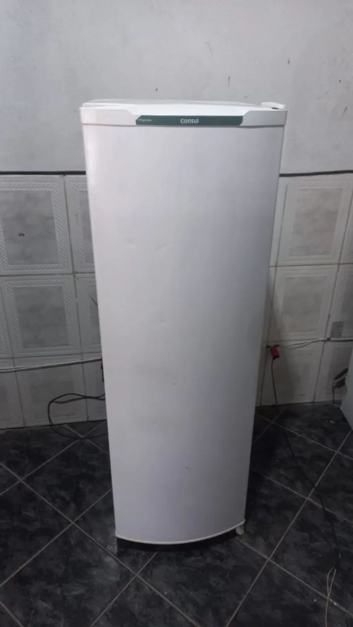 Geladeira Consul eslim 