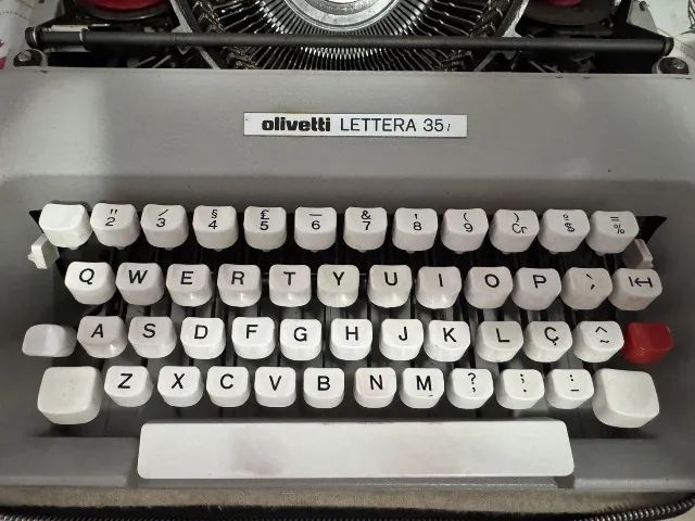MAQUINA DE ESCREVER - OLIVETTI LETTERA 35i - Foto 2