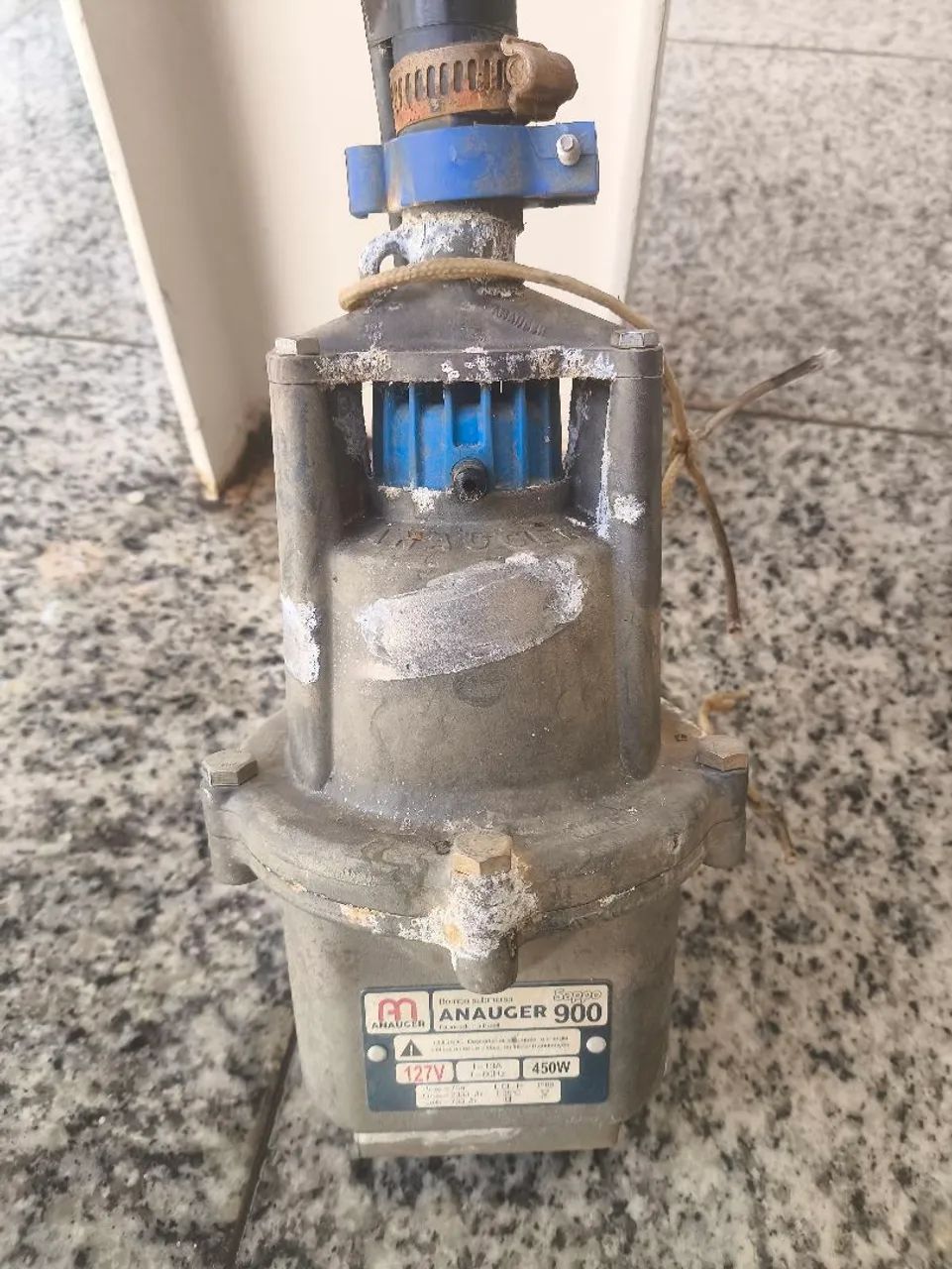Bomba Sapo Anauger