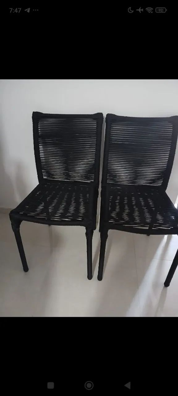 Cadeiras novas 