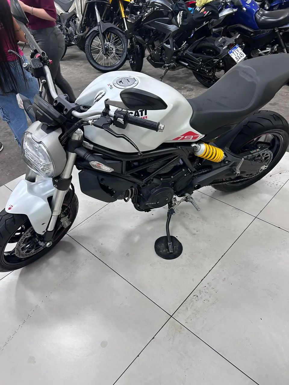 DUCATI MONSTER 797 - Foto 4