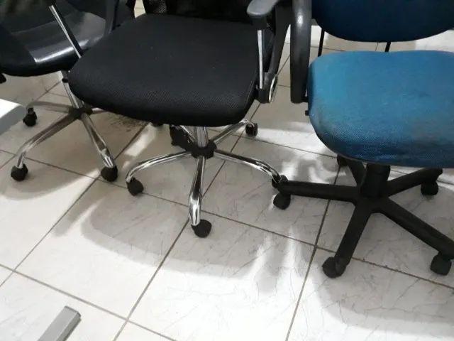 Cadeira de escritório - Foto 2