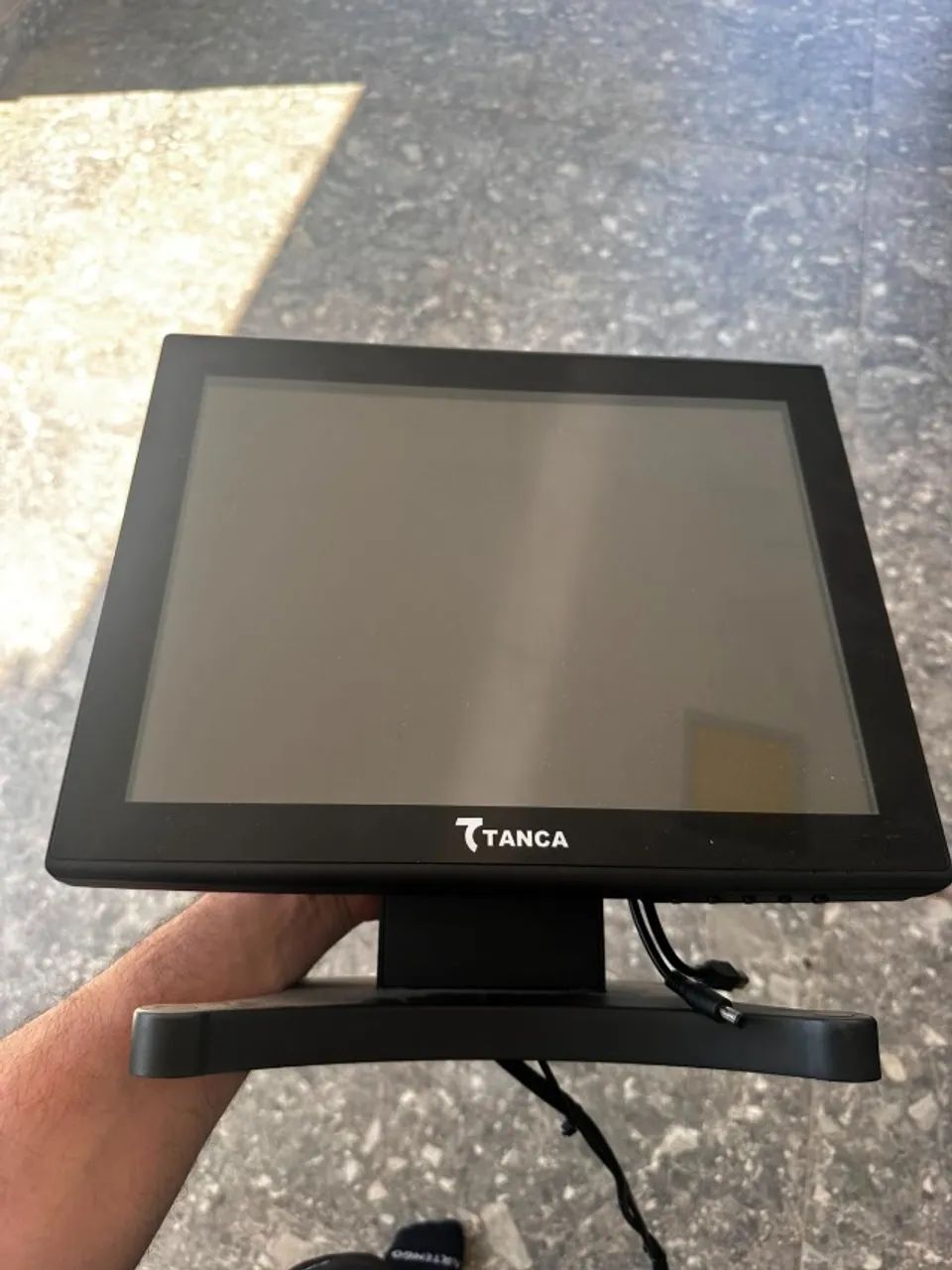 Monitor Touchscreen Tanca TMT-530 15'' - Foto 2