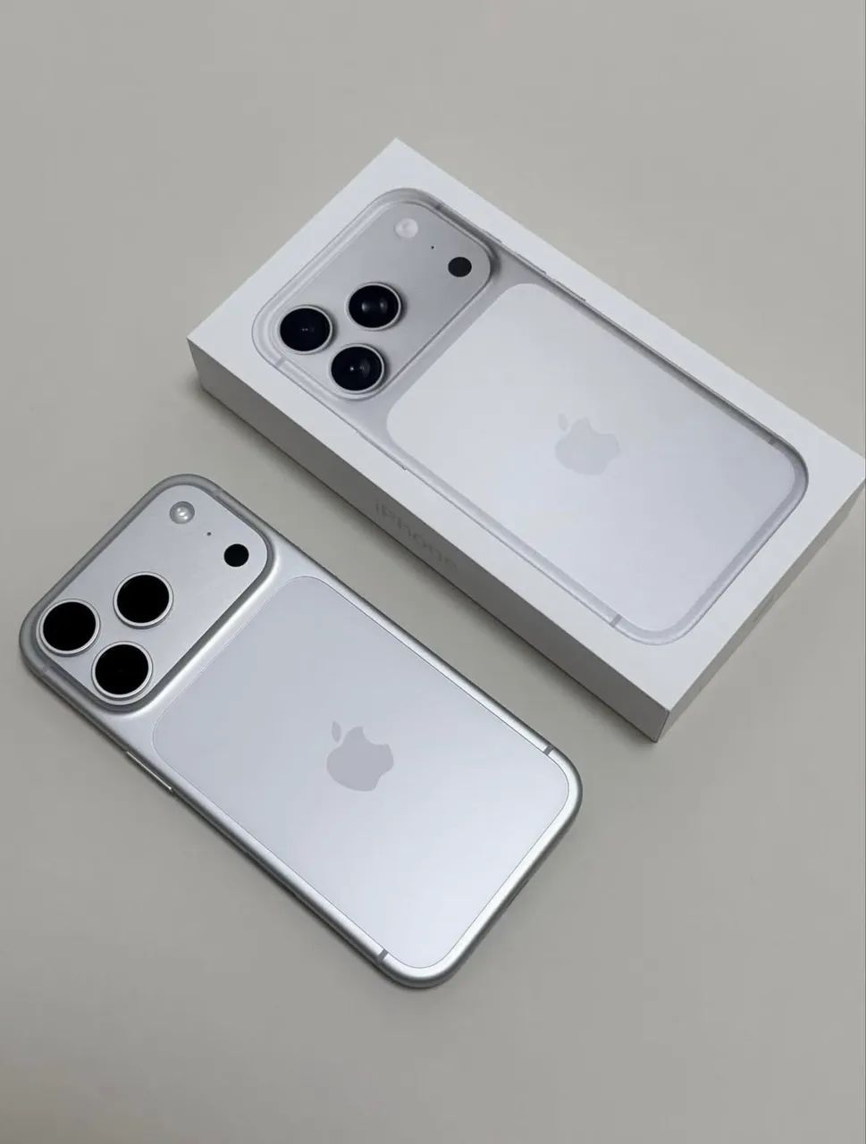 iPhone 17 Pro Max 256GB (Troco com volta) - Foto 2