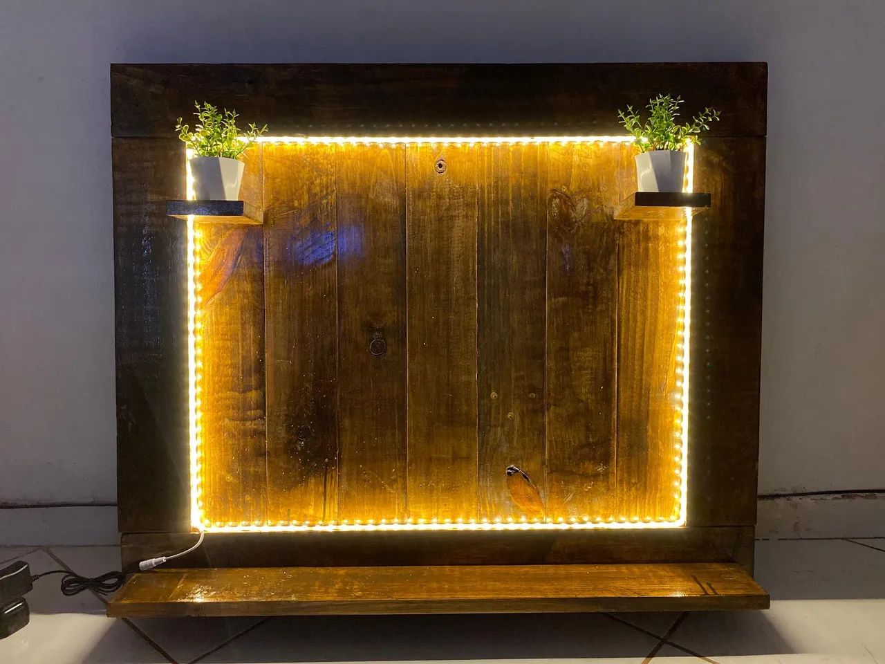 Painel rústico para espelho com LED