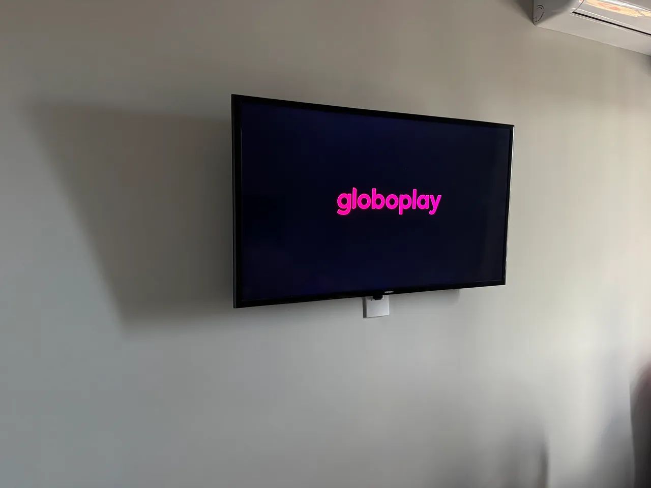 TV Samsung Smart 40 Full HD -  funciona quando quer 