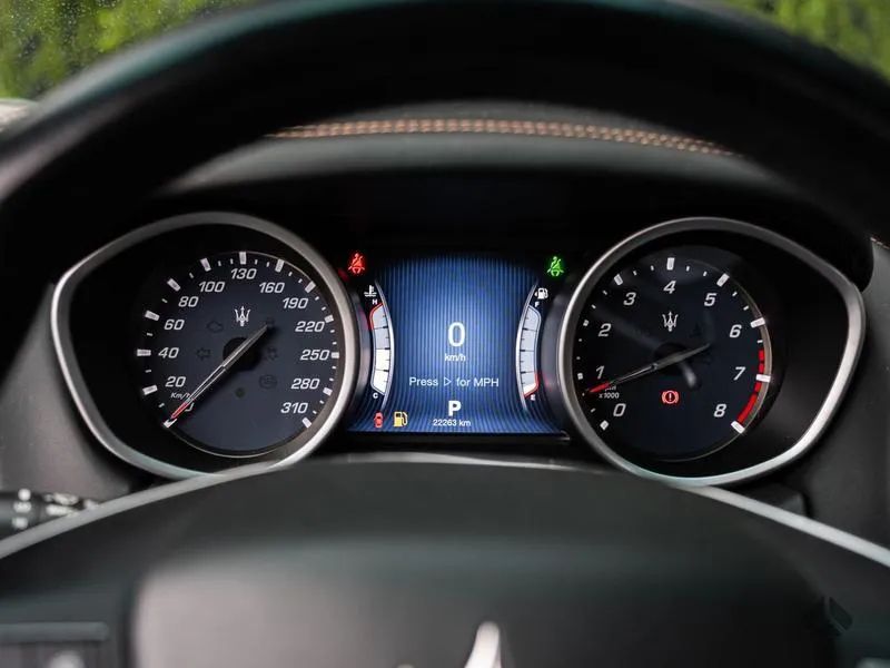 Maserati Ghibli 3.0 V6 330cv Aut., foto 5 de 18