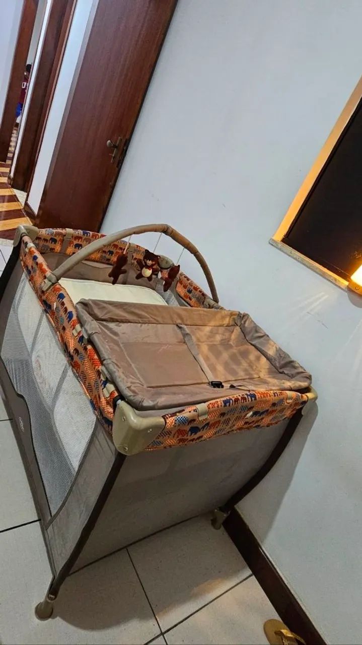 Berço chiqueirinho portátil 