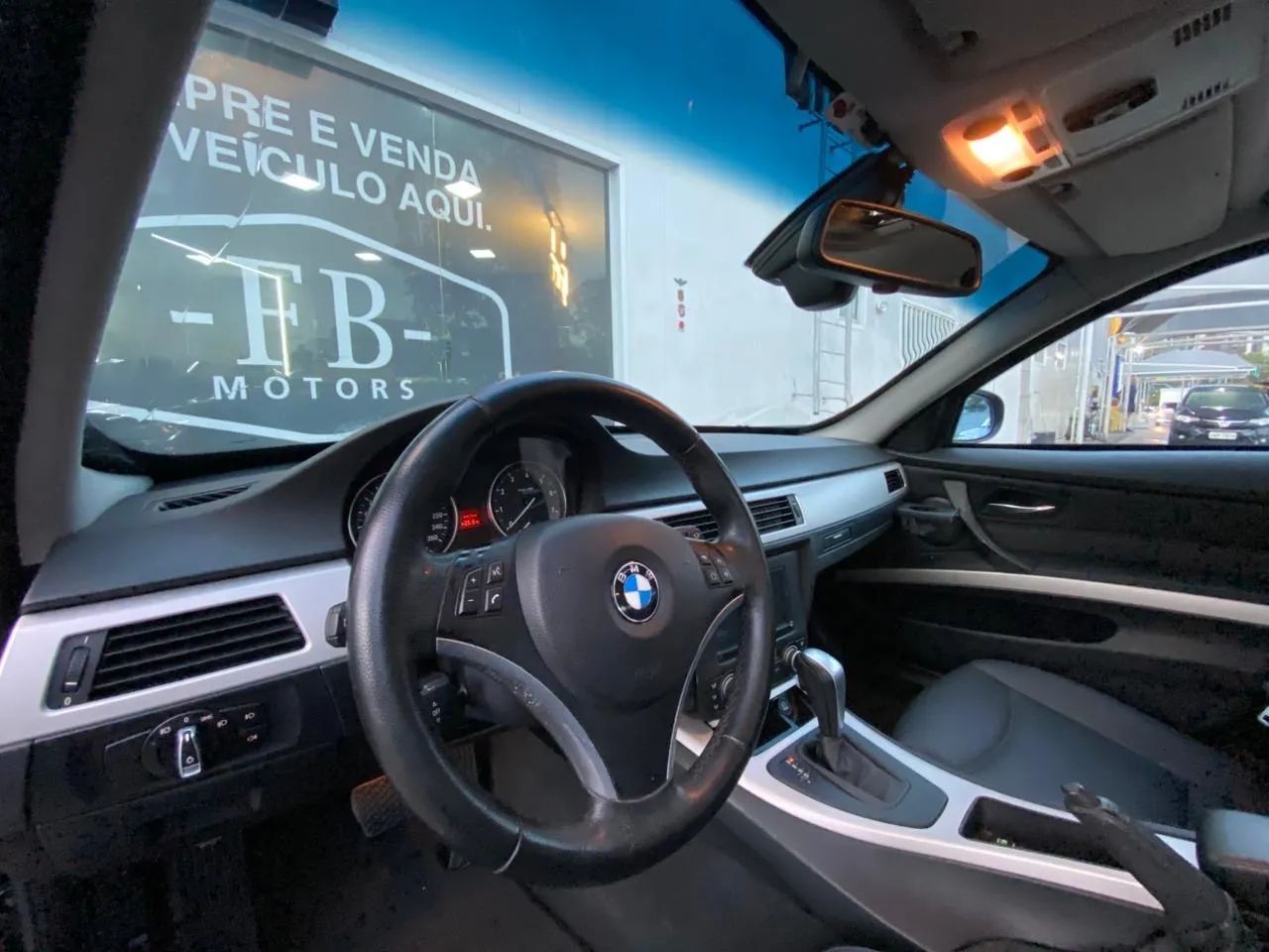 BMW 325I A 2009 - Foto 5