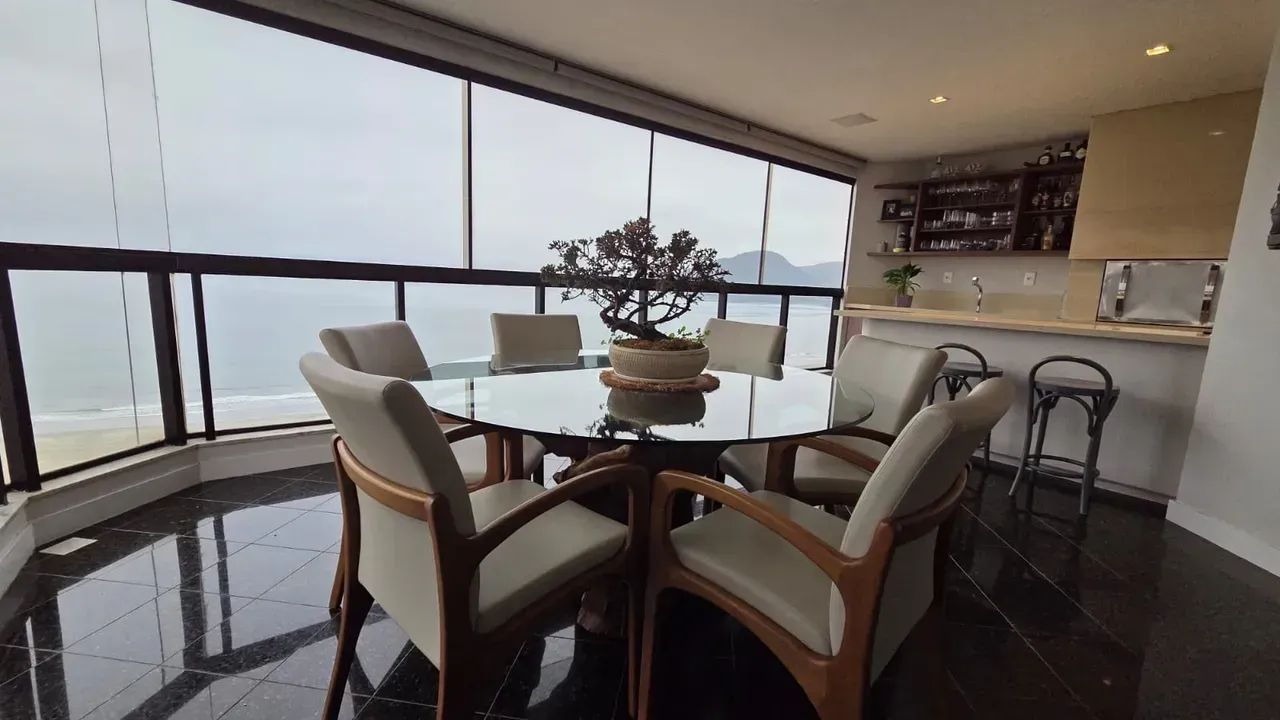 FRENTE MAR, AMPLO E MOBILIADO!!! - Foto 2