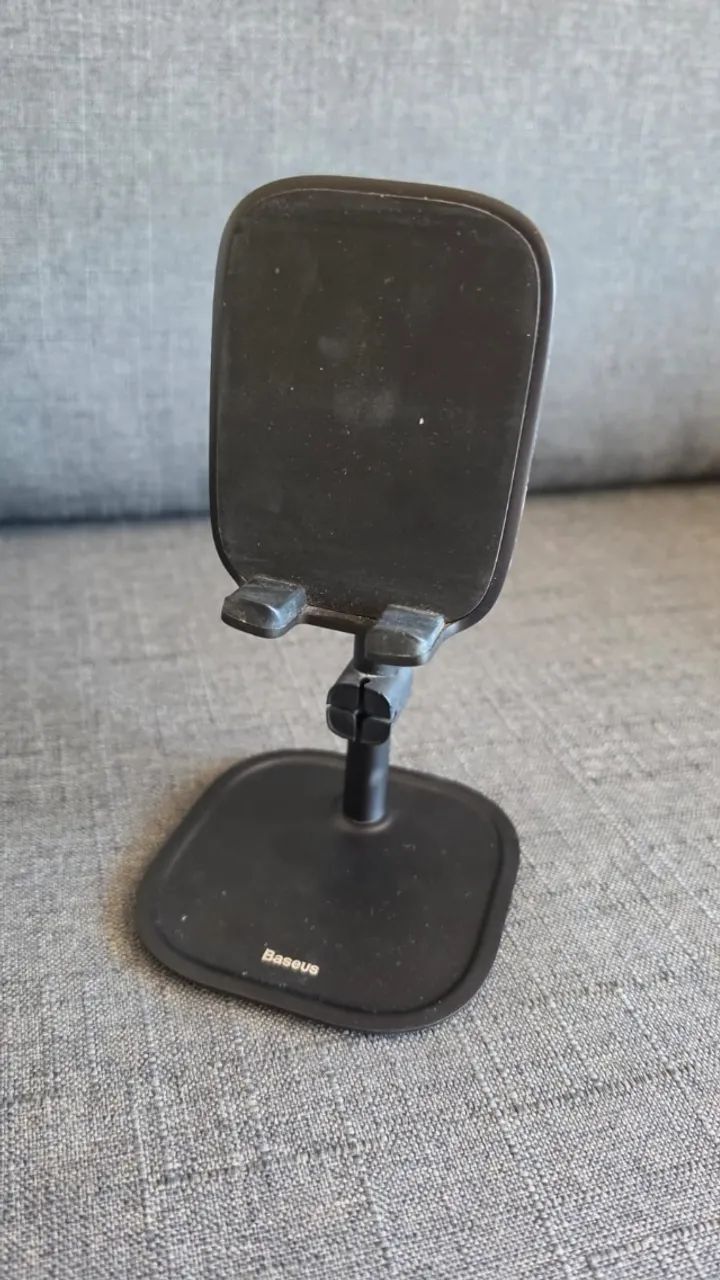 Suporte para Celular de Mesa Baseus - Preto