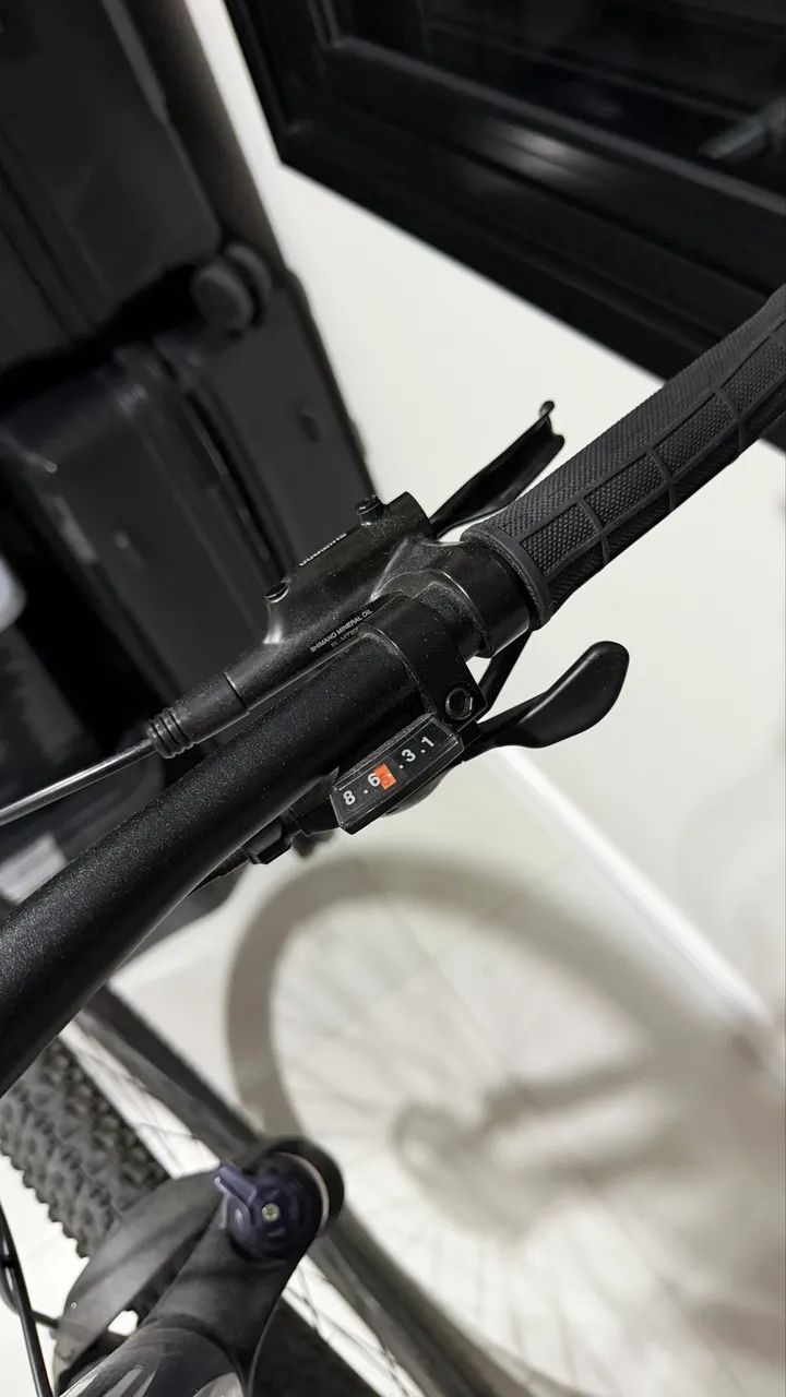 Bicicleta Aro 29 Oggi Hacker HDS ESSA 8v - Foto 5