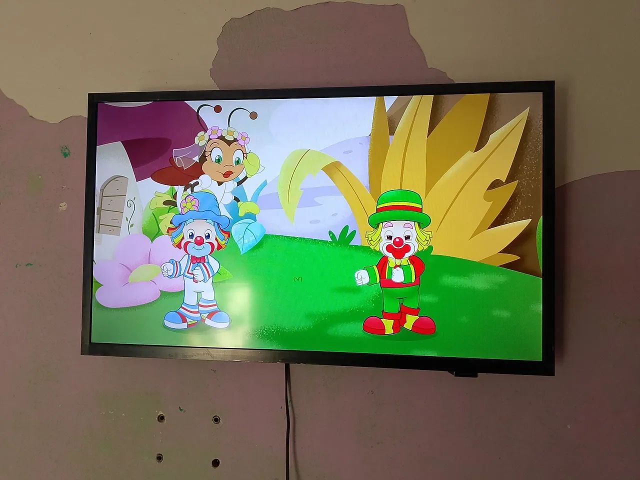 Tv 32 polegada nova 1 mês de uso  - Foto 2