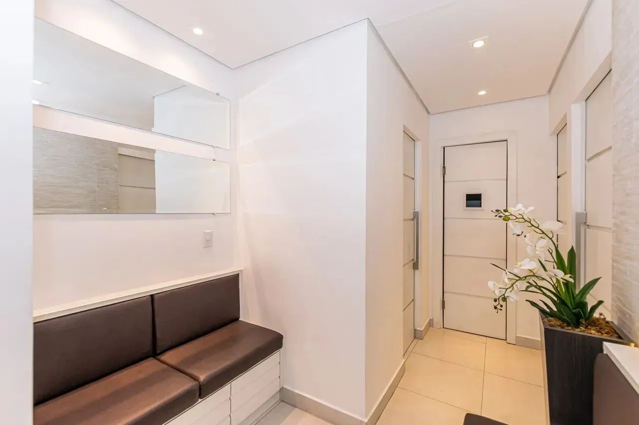 Sala comercial a venda com 4 consultórios, 71 m² - Centro - Foto 2