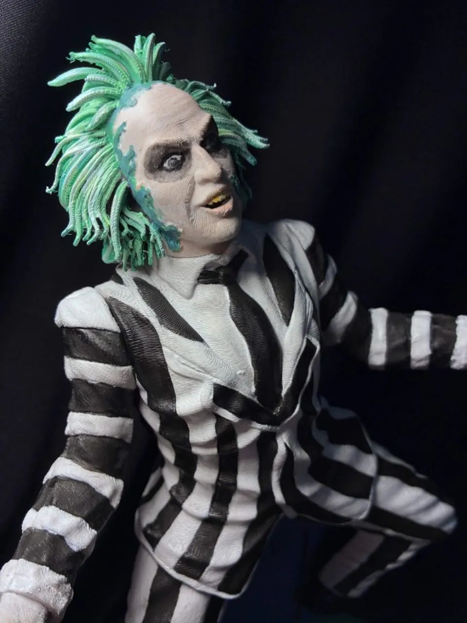 Beetlejuice ou Besouro Suco em 3D e pintado á mão - Foto 4