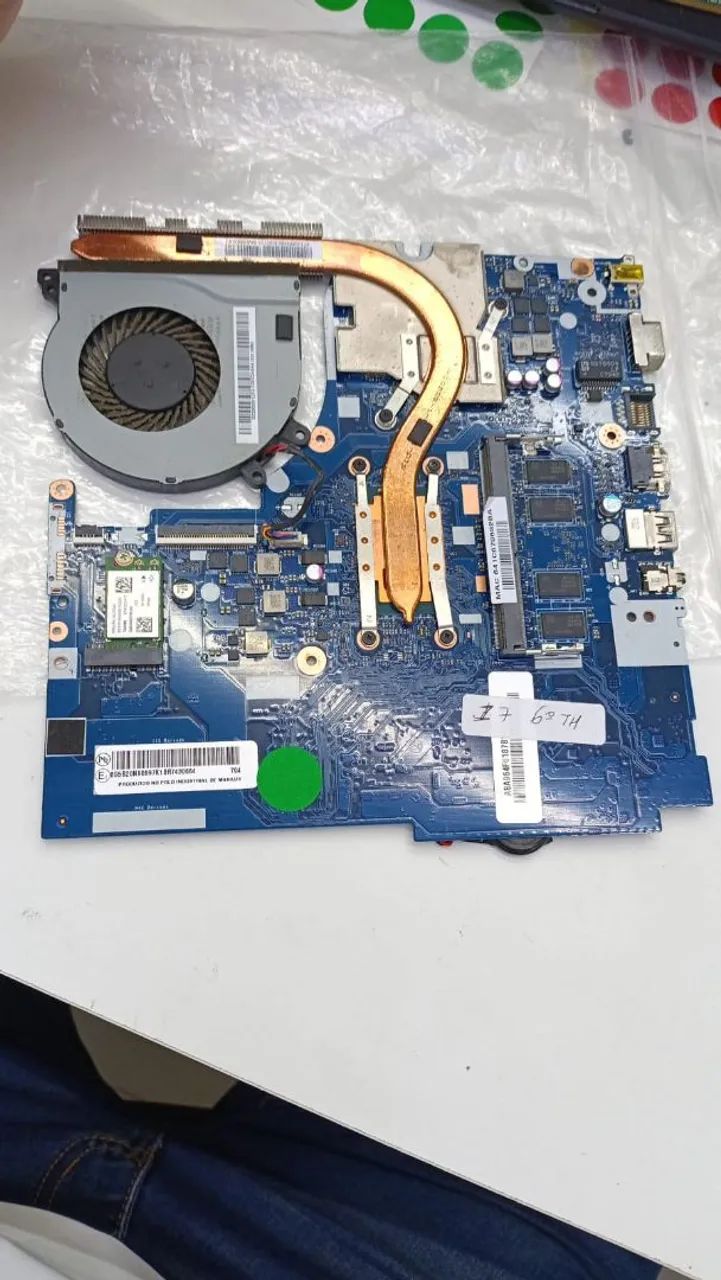Placa Lenovo v310 i7 6th com vídeo 