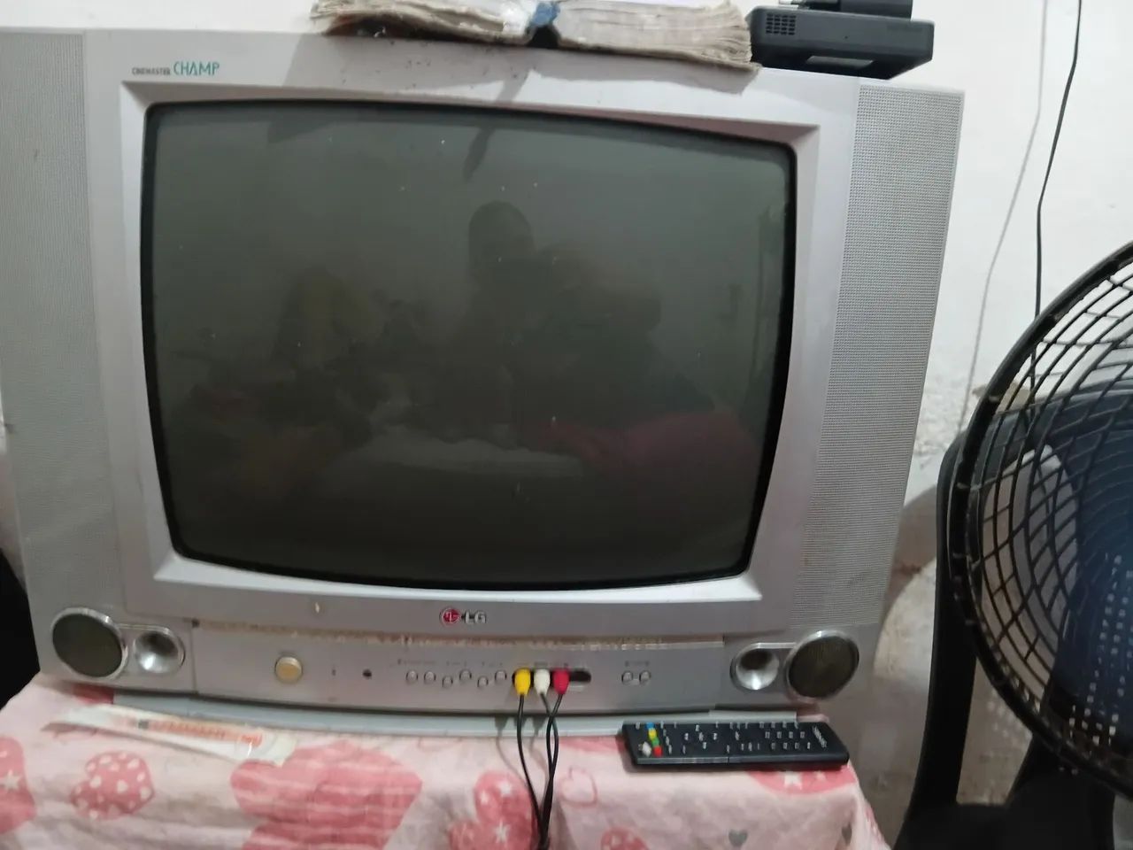 Vendo tv tudo 29 polegadas com decodificador  - Foto 2