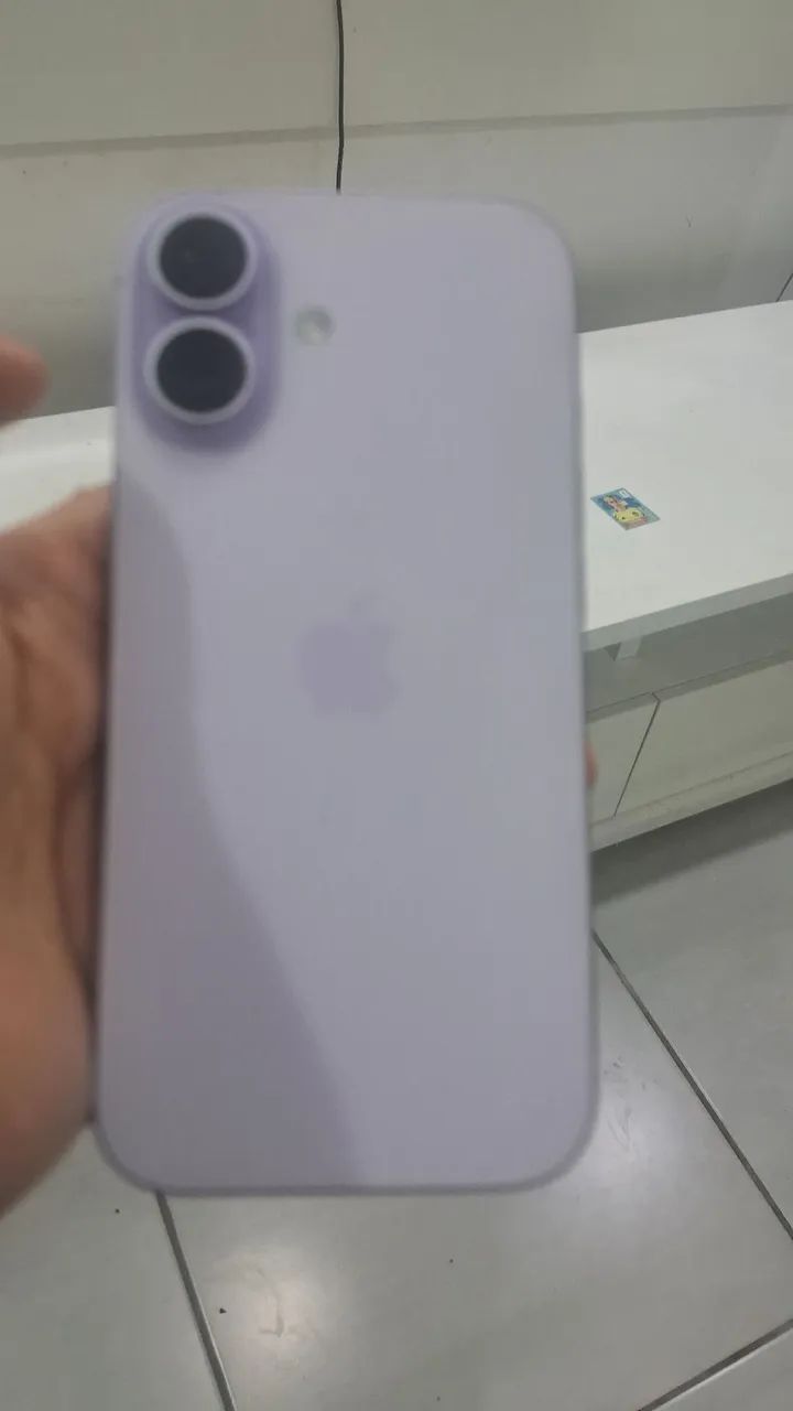 IPHONE 17 5.200 6 MESES DE USO AINDA NA GARANTIA