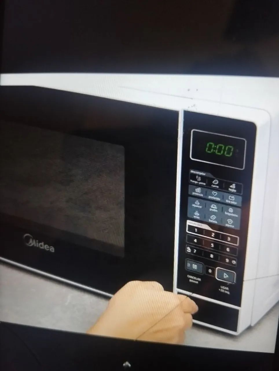 vende se um microonda perfeito