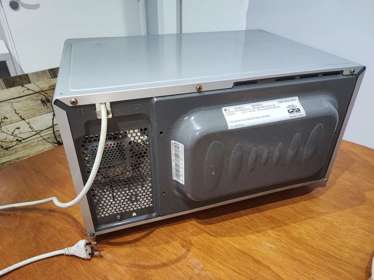 VD Microondas LG 30L C/DEFEITO mod.MS3059LA - Foto 5