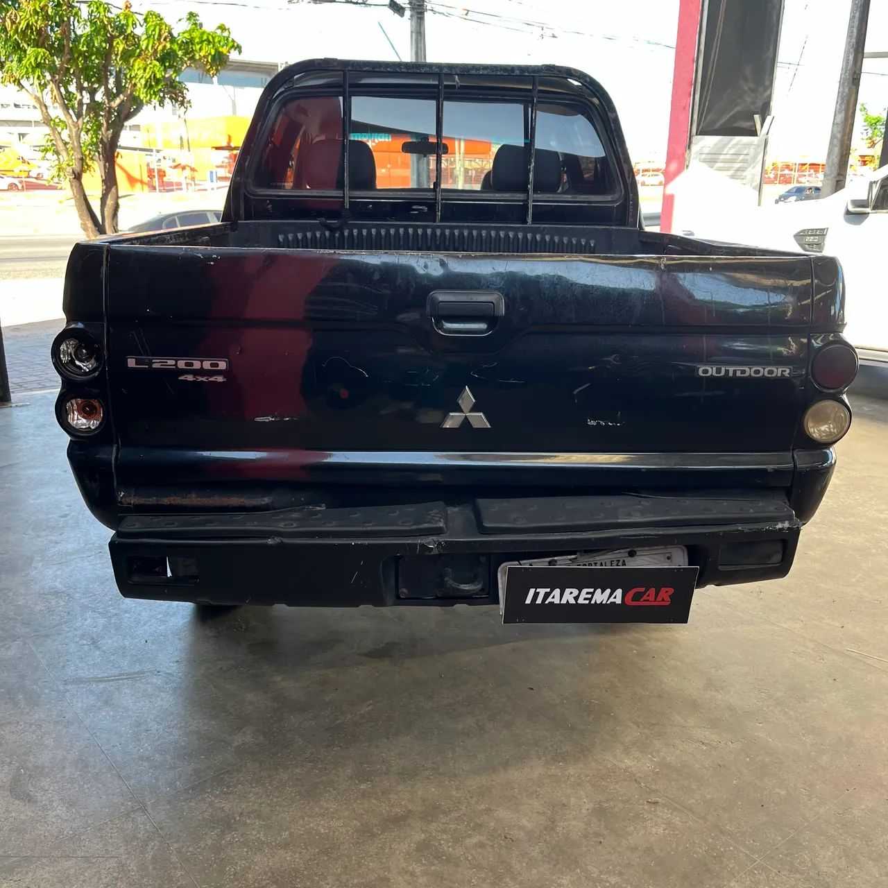 Mitsubishi L200 GL 2.5 4X4 CD Diesel 2009 - Foto 5