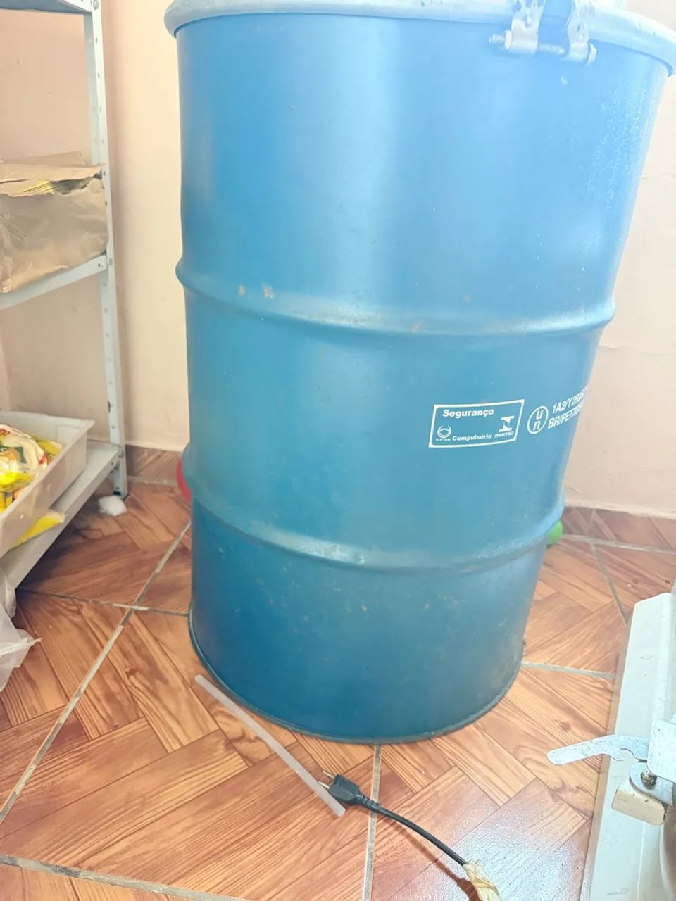Tonel de ferro - Foto 2
