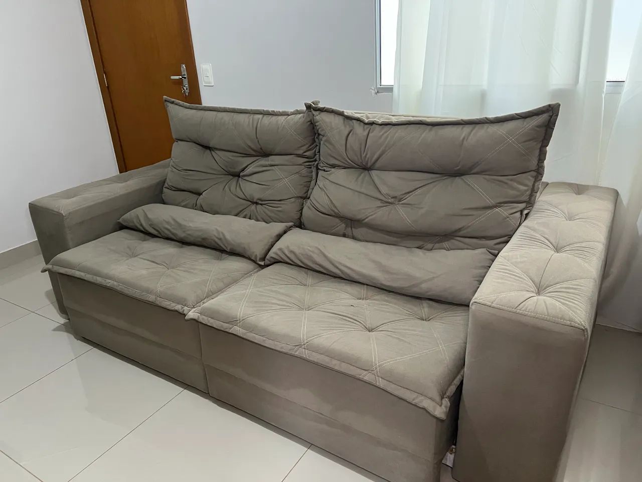 SOFÁ RETRÁTIL 2,50