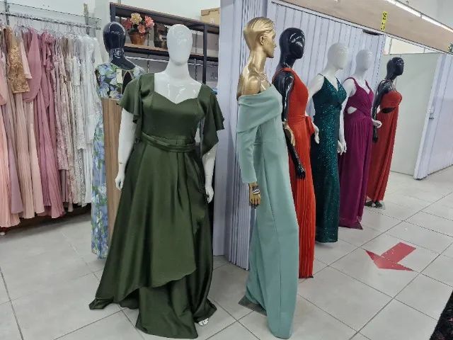 Vestidos para madrinhas de casamento,  e eventos em geral.
