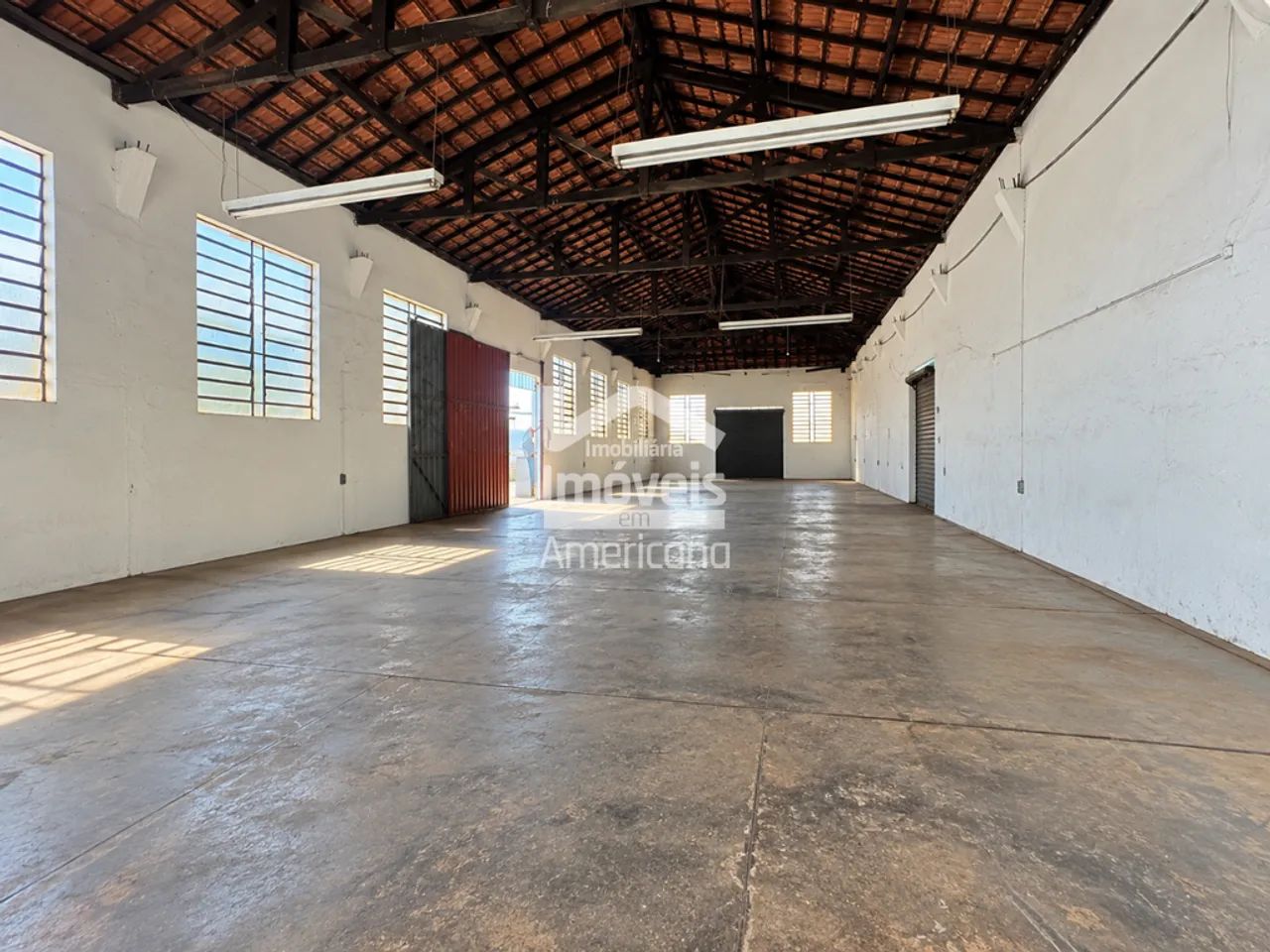 Galpão para alugar em Santa Bárbara D'Oeste, Vila Oliveira, com 783.77 m² - Foto 3
