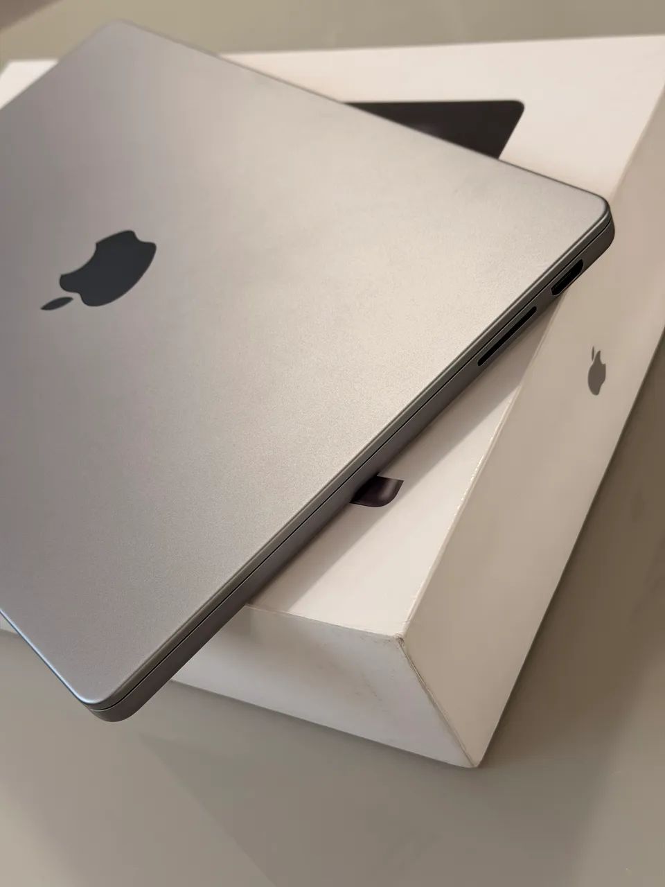 MacBook Pro M3 - Cinza 512gb - Notebooks - Jardim Janaína, Biguaçu