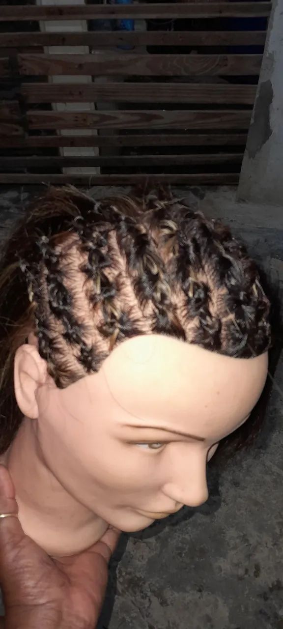 Vendo cabeça de boneca pra treino ou outra coisa 60 reais - Foto 4