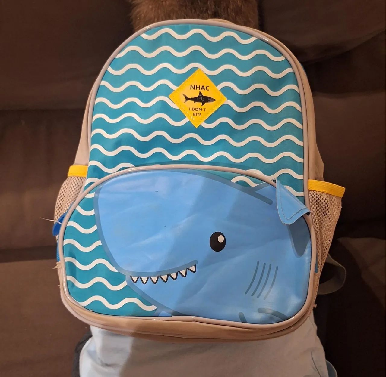 Mochila infantil tubarão