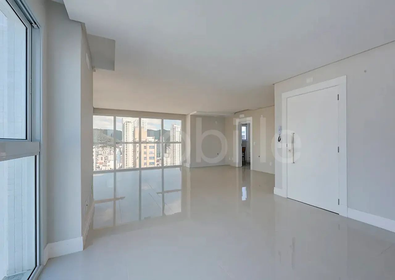 Apartamento no Edifício Eleganza Tower em Balneário Camboriú SC. - Foto 4