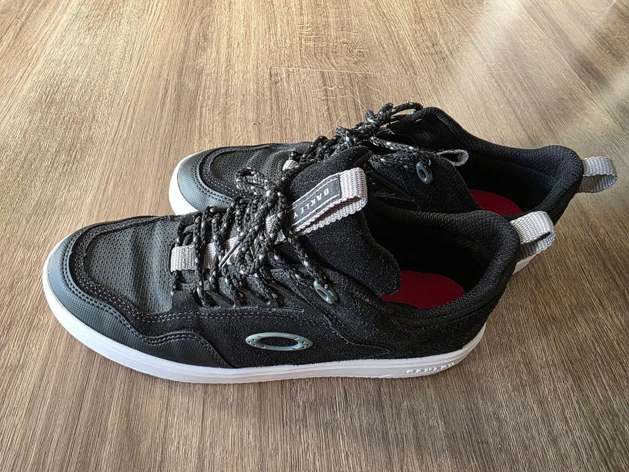 Tênis masculino OAKLEY  - Foto 4