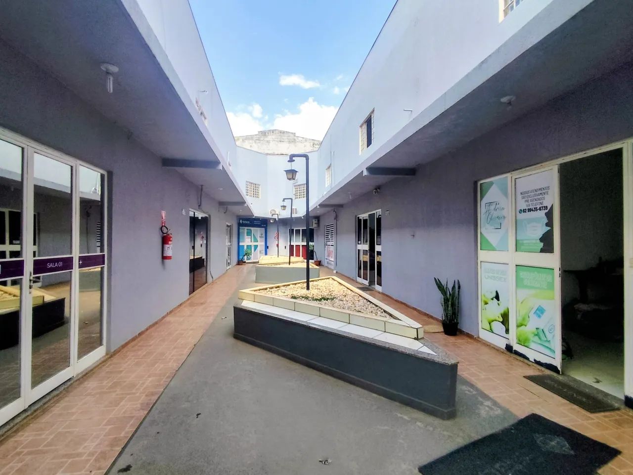 Sala Comercial setor Santa Genoveva