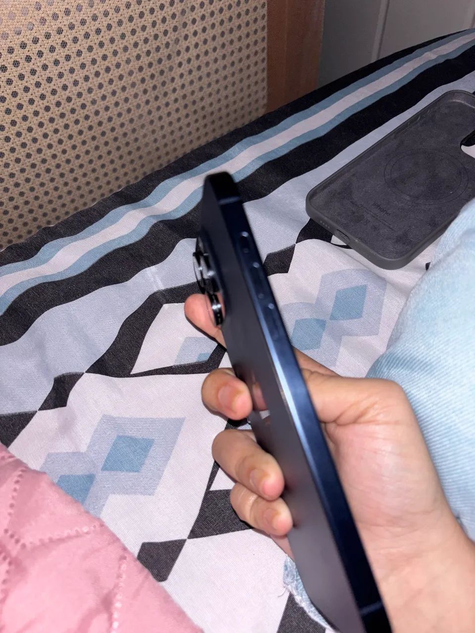 Iphone 15 pro max  - Foto 3
