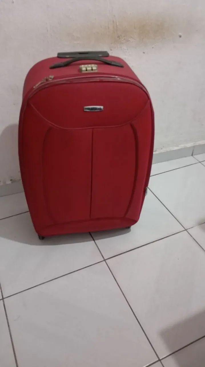 Mala G vermelha 