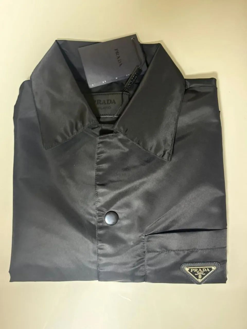 Camisa Prada em Re-Nylon - Foto 4