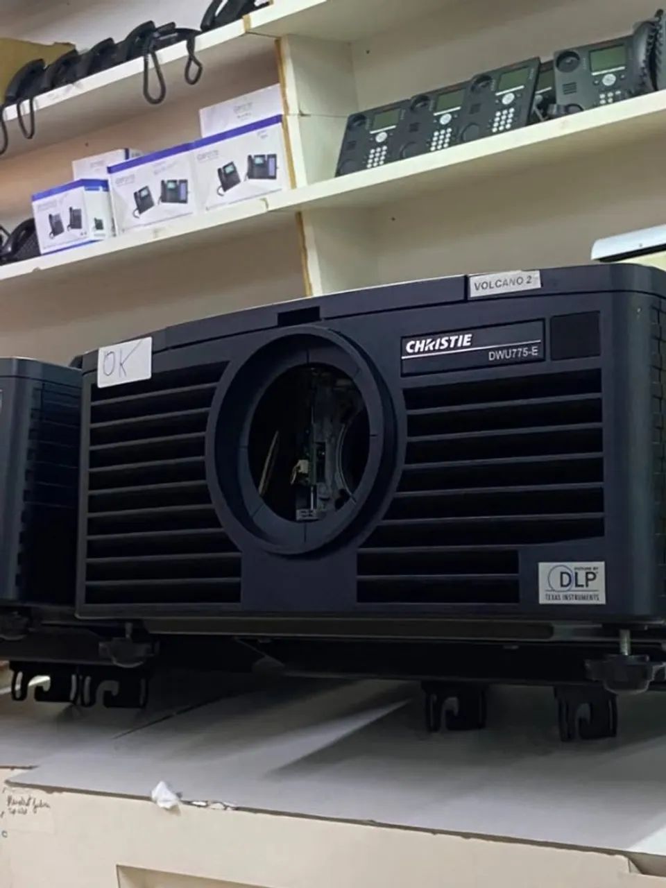 Projetor Christie DHD775-E - Seminovo