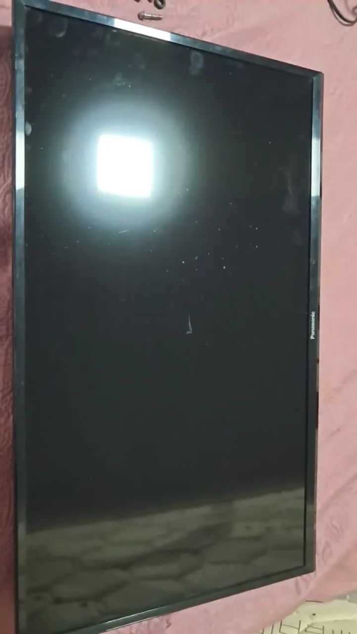 Tv 32 polegadas não é smart 