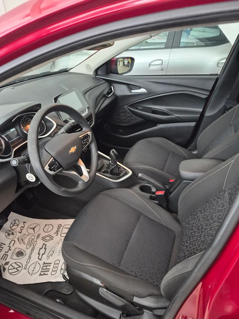 Chevrolet Onix Hatch LT 1.0 12V Flex Mec. 4P 2020 - Foto 3