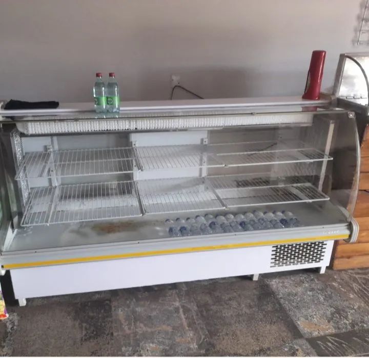 Freezer balcão expositor da marca gelopar 