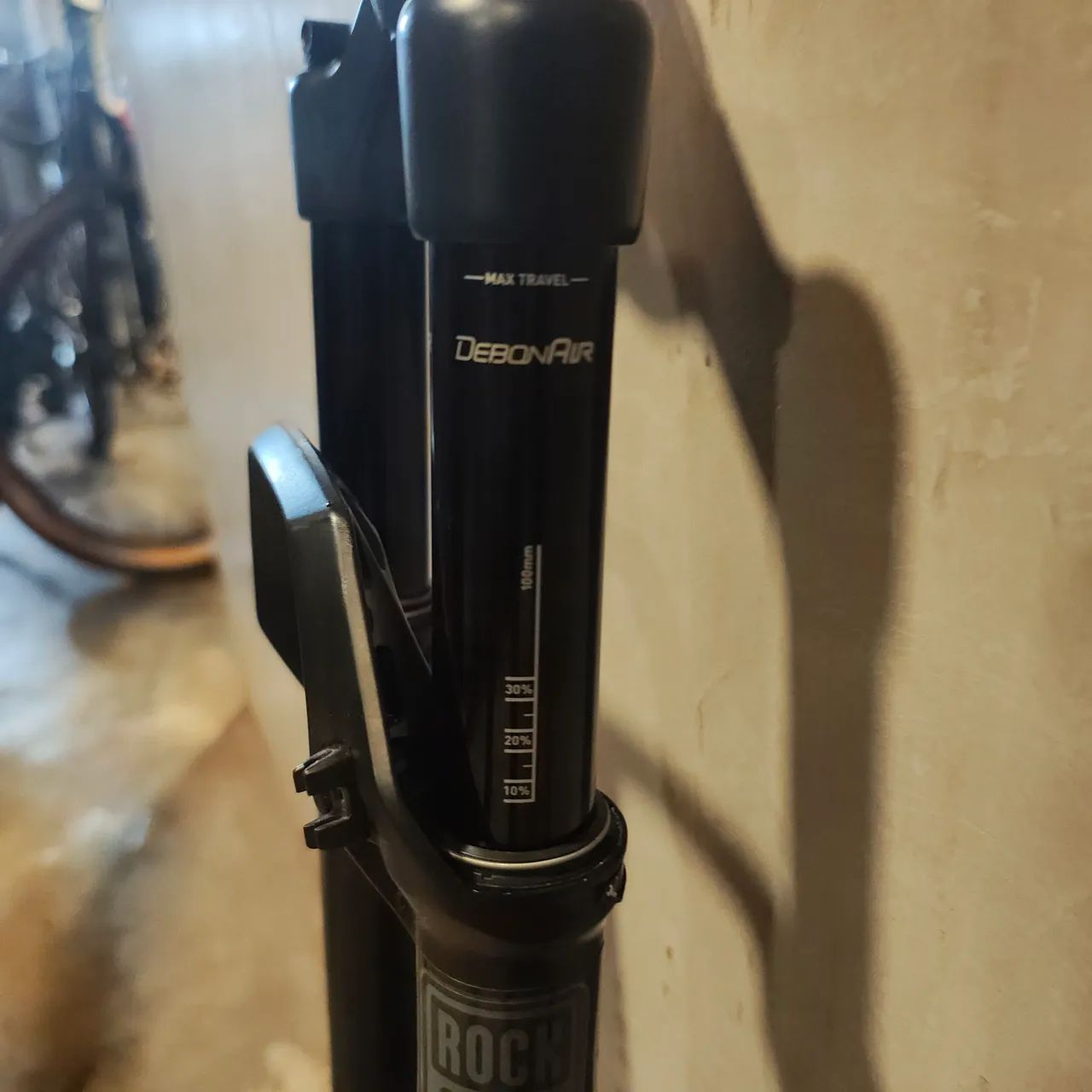 Suspensão Rock Shox Sid Select Boost - Foto 3