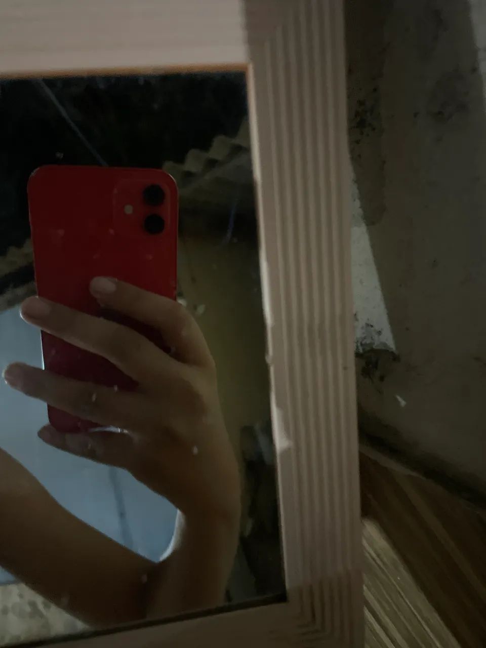 iPhone 12 vermelho 